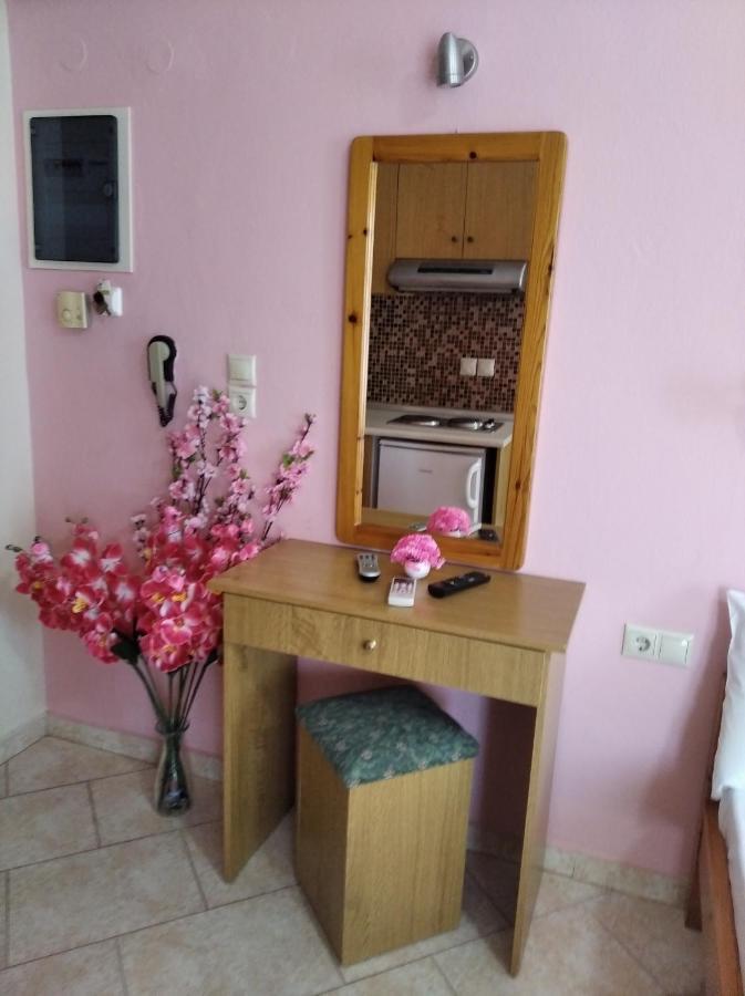 Poseidon Rooms Nea Vrasna Ngoại thất bức ảnh